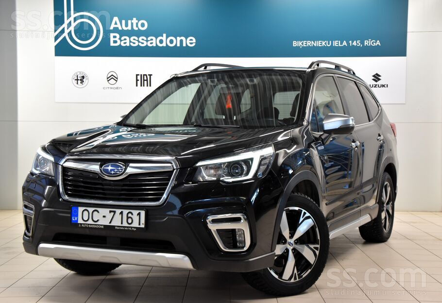 Subaru Forester Summit, Benzīna/hibrīda dzinējs 110/12.3Kw/166Zs, Pilnpiedzi