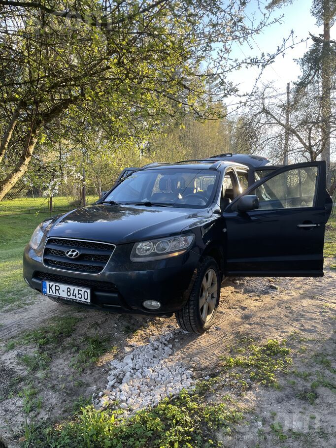Hyundai Pārdod Hyundai Santa Fe 2.2 Crdi (2009) automāts