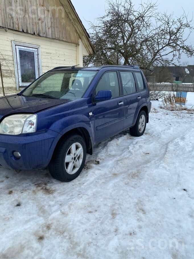 Nissan Pārdodu labu braucamo, informācija telefoniski, e-