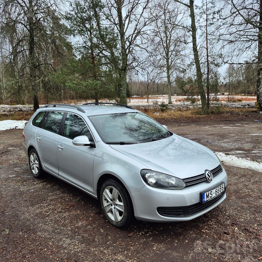 Volkswagen Pārdodu golf6 1.6tdi 77kw bluemotion. Vasaras riep