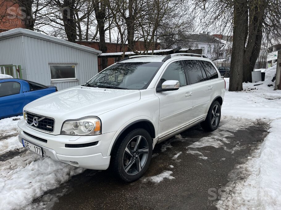 Pārdodu vai mainu Volvo Xc90 R-Design 2013g
2.4D 120kW Automāts – 12/2013