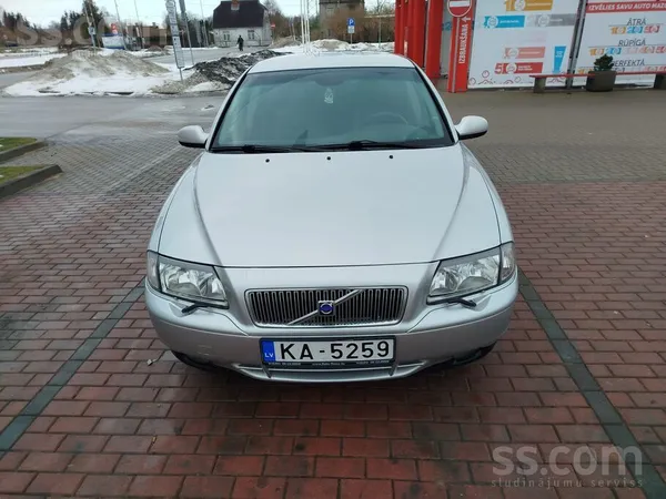 Volvo Pārdodu mašīnu Volvo S80 labā tehniskā stāvoklī. A