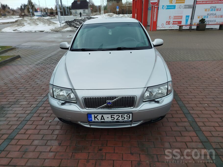 Volvo Pārdodu mašīnu Volvo S80 labā tehniskā stāvoklī. A