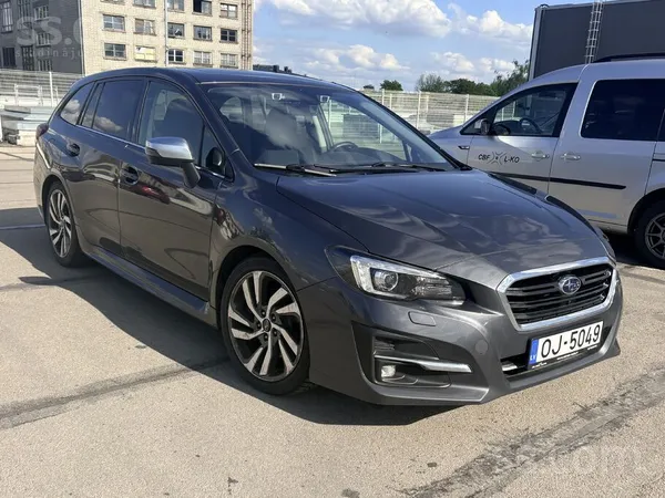 Subaru Pārdodu ekonomisku un praktisku auto.