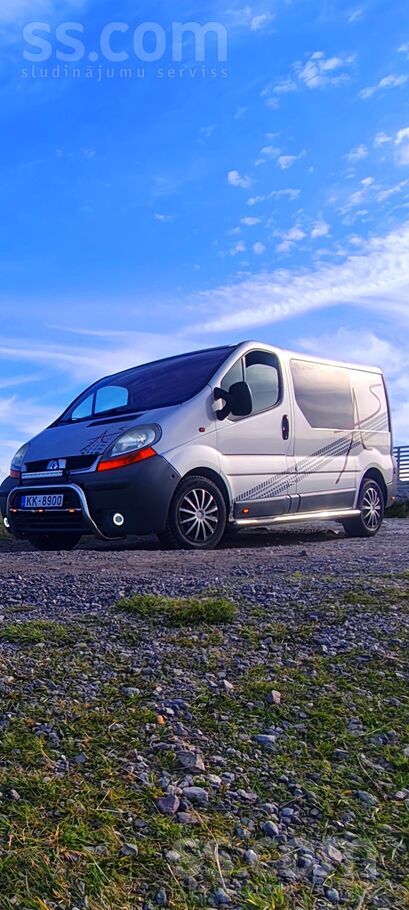 Renault Pārdodu Renault trafik, 2003gada 1.9dīzels 60kw, a