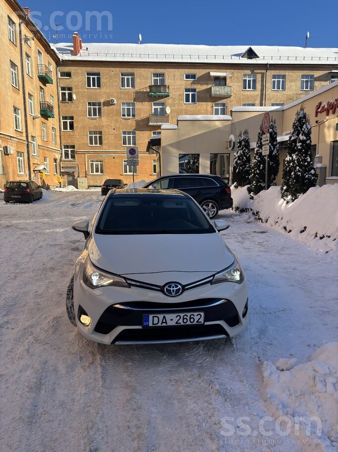 Toyota Продам Тойота, 2.0 бензин, автомат. Перед зимой сд