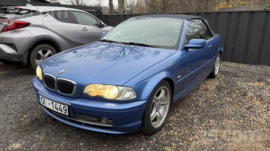 BMW 330