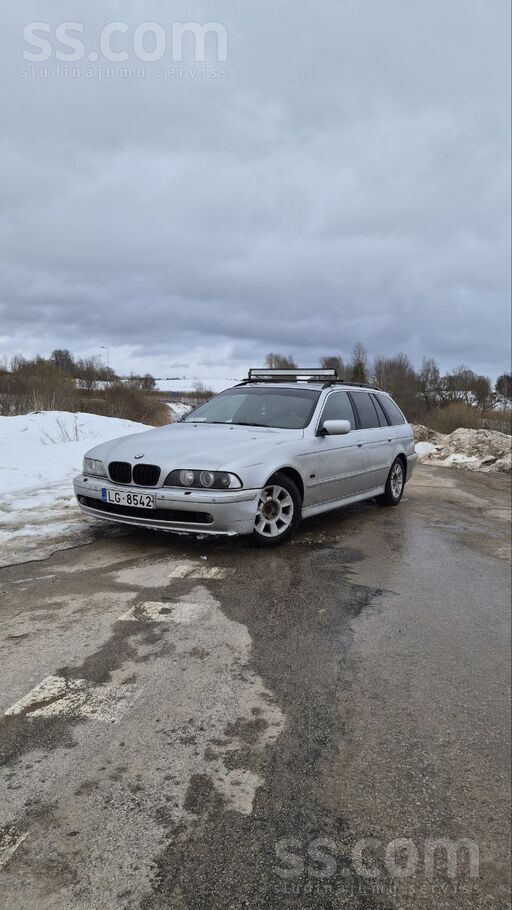 BMW Tiek tirgots bmw e39 ar diezgan labu komplektāciju
