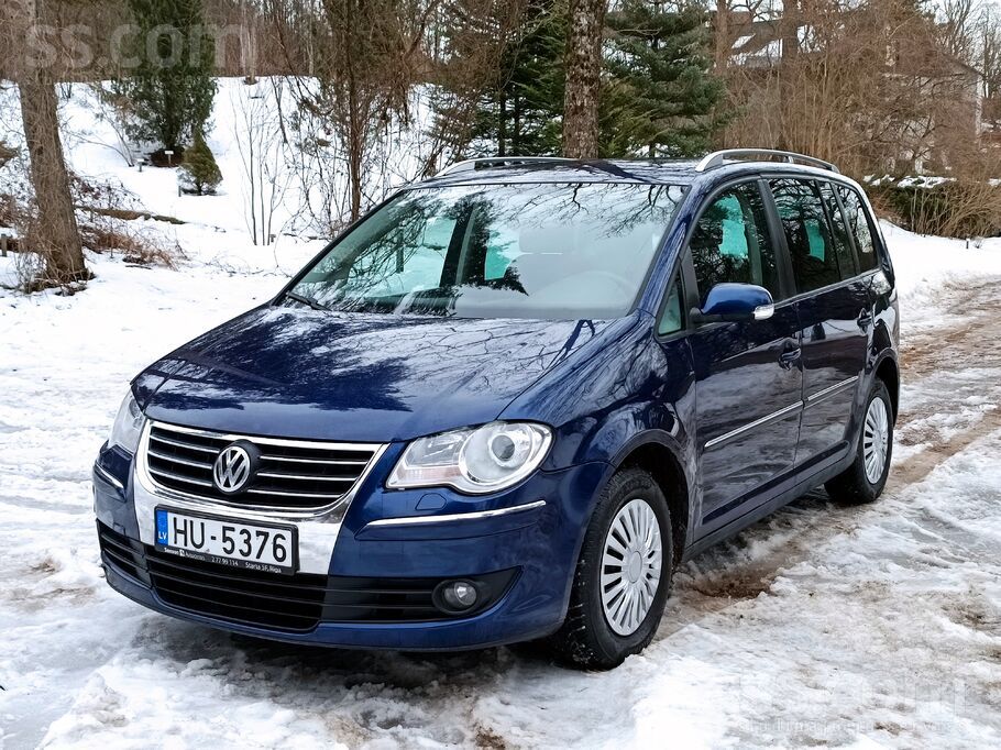 Volkswagen Jauna apskate ar pamatpārbaudi. VW Touran 2.0 Tdi,
