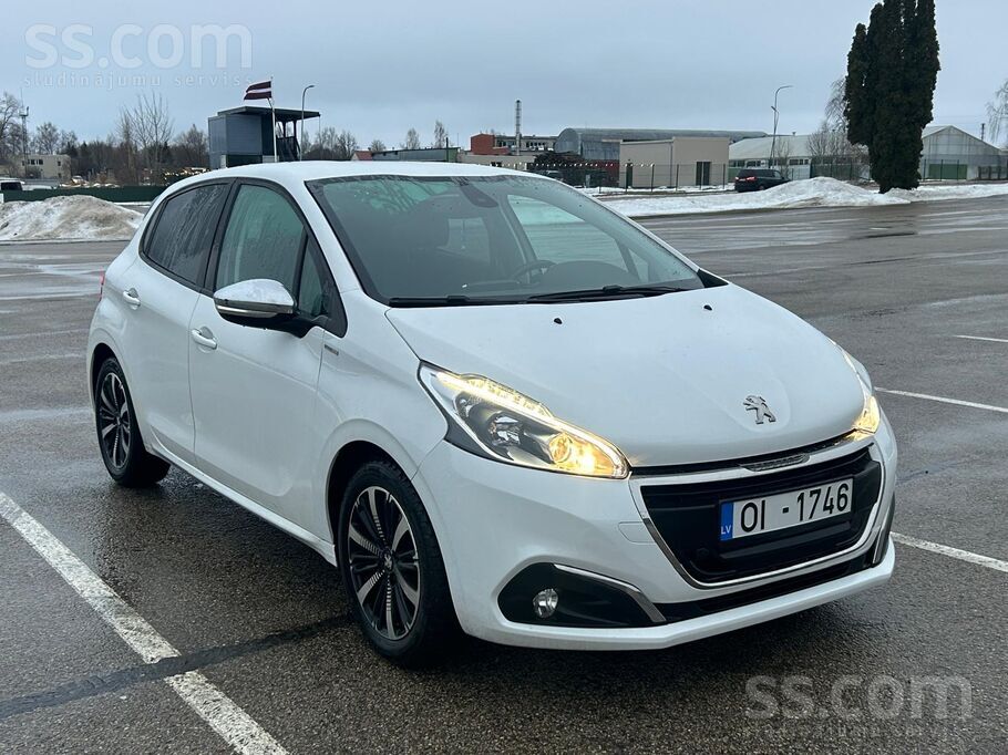 Peugeot Pārdodu Peugeot 208 1.2 benzīns, ievests no Somija
