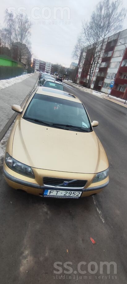 Volvo Pārdodu labu volvo, priekš noskrējiena idiāli sagl