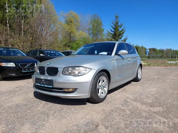 BMW Pārdodu BMW 1Sēr. 2.0d (90Kw 120Zs)