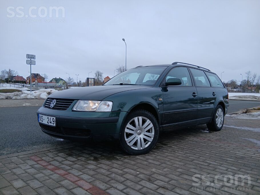 Volkswagen Labs darba auto ar 1.9diz. , 81kw un jaunu T. A. T