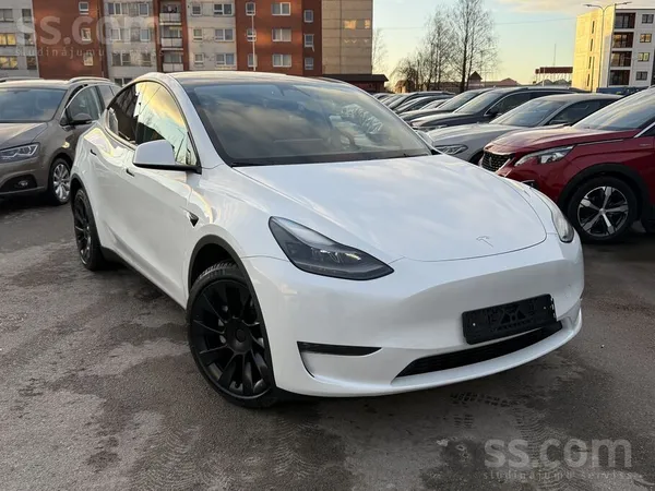 Tesla Model Y , Dual Motor , Long Range. 

Visa informācija telefoniski. 

- Sēd