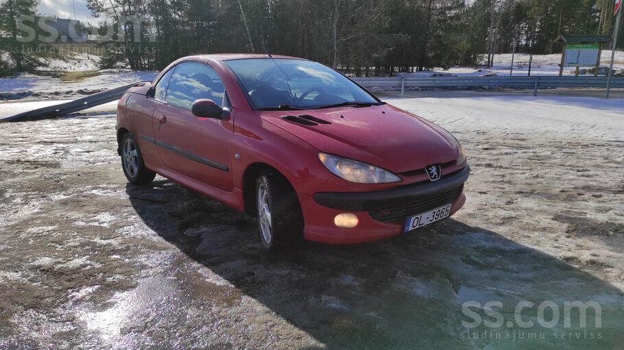 Pārdodu Peugeot 206Cc 1, 6 benzīns labā stāvoklī. Jumts un elektronika strād