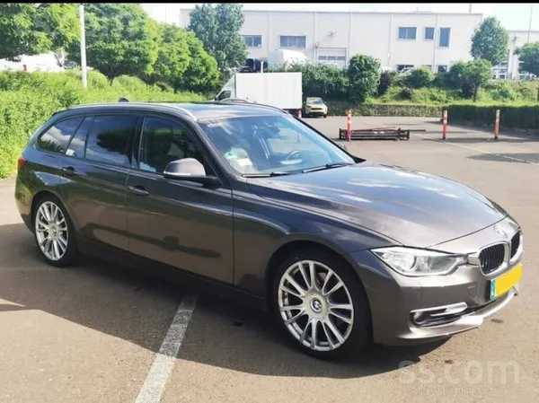 BMW Pārdodu BMW 330 xDrive Touring (F31) – teicamā teh