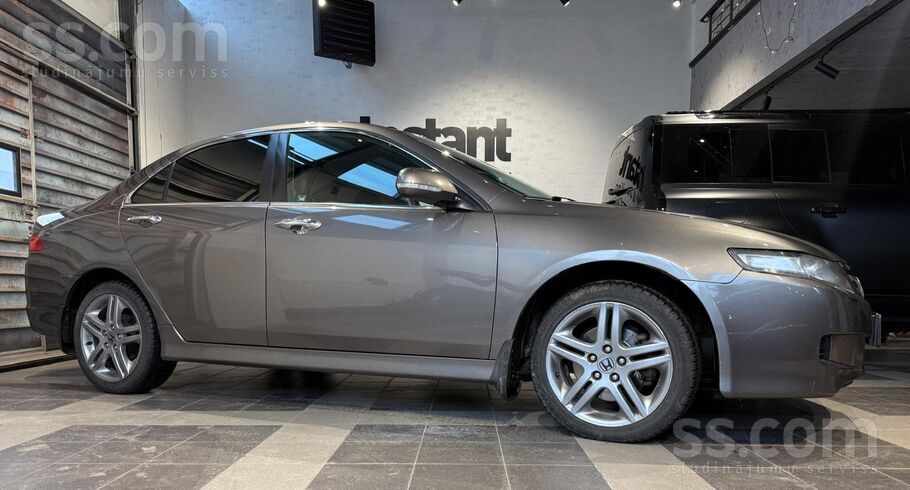 Auto, kas ieguldījumus neprasa. Oriģināls nobraukums, neizsēdēts rekaro salo