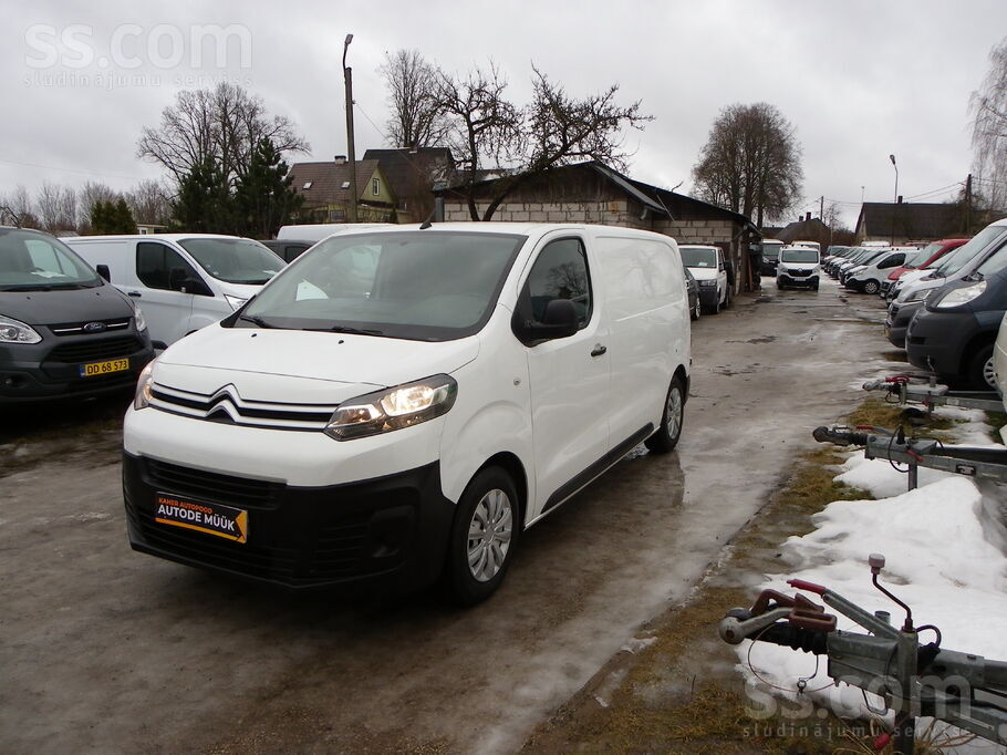 Полная масса: 2660 кг
a/c
Оборудование безопасности
воздушная подушка
до