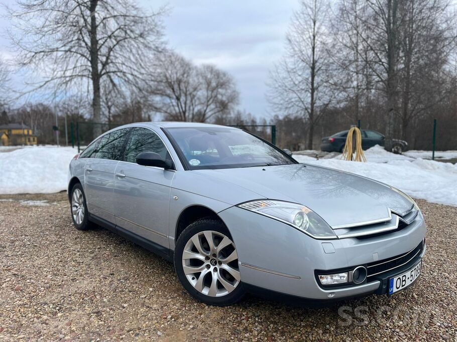 Citroen C6 2.7 D , 150 kw - 204zs ,
Tikko ievesta
Automašīna ar oriģi