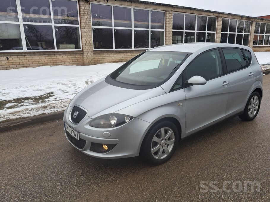 Seat Seat altea. Izcils minivens ar visu nepieciešamo k