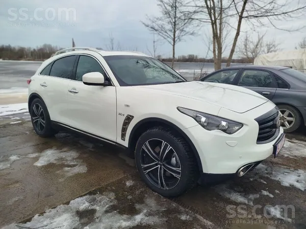 Infiniti Infinity Qx70S , No Italijas (apakša viss ka no ru