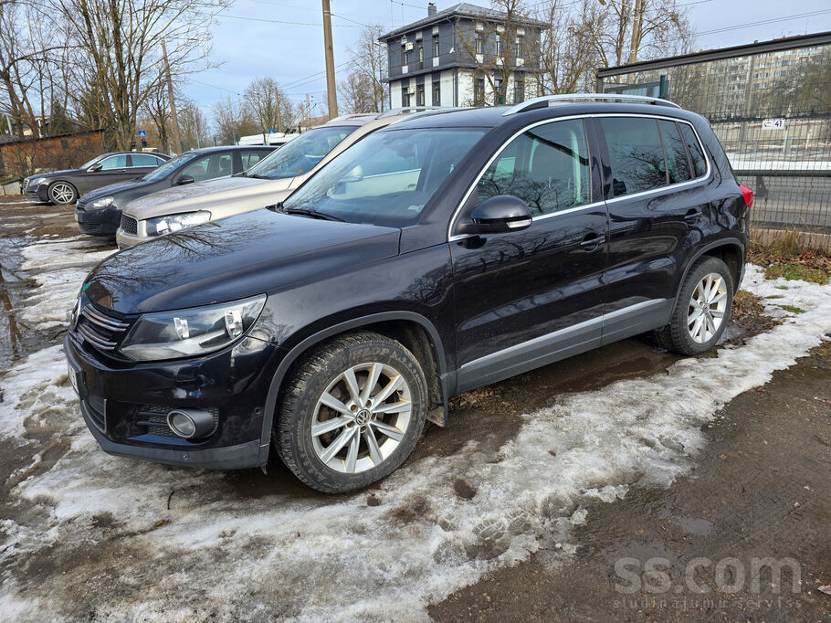Volkswagen Tiek pārdots teicamā stāvoklī esošs VW Tiguan, ar 