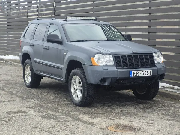 Pārdod Jeep Grand Cherokee Facelift modelis – jaudīgs un uzticams apvidus au