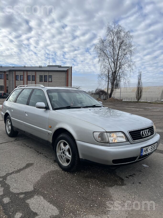 Audi Pārdodu normālu cešku.