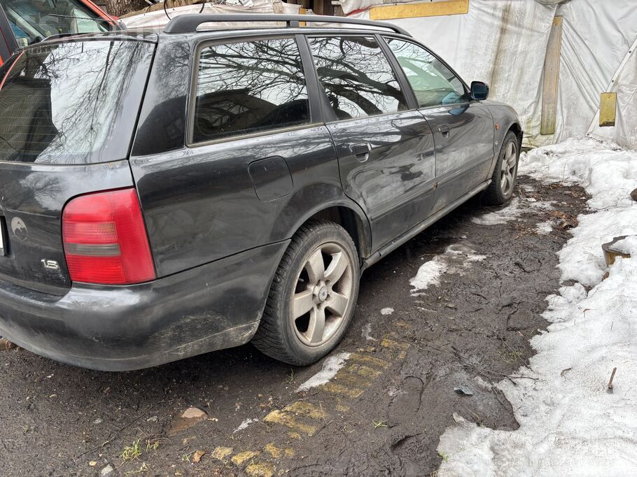 Beigusies TA nostāvējusi 2 mēneši, pielaist var.
Без ТО отстаяла 2 месяца.