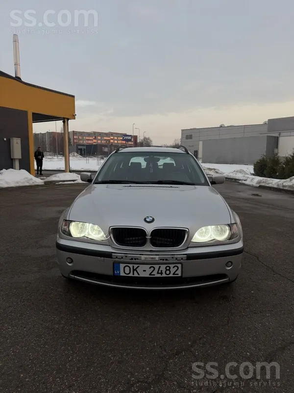 BMW Pārdodu BMW e46 110kw tīko izieta apskate. Pa apak
