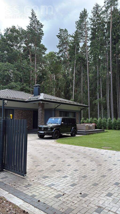 Jauna auto stavoklis. Pirkta jauna Latvija, viens ipašnieks.
Ningth pageg2