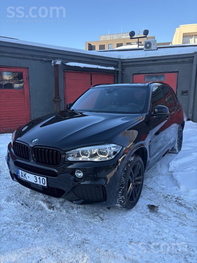 BMW Cena ar Pvn, BMW X5, F15, 40D, M-Pack, čipots uz s