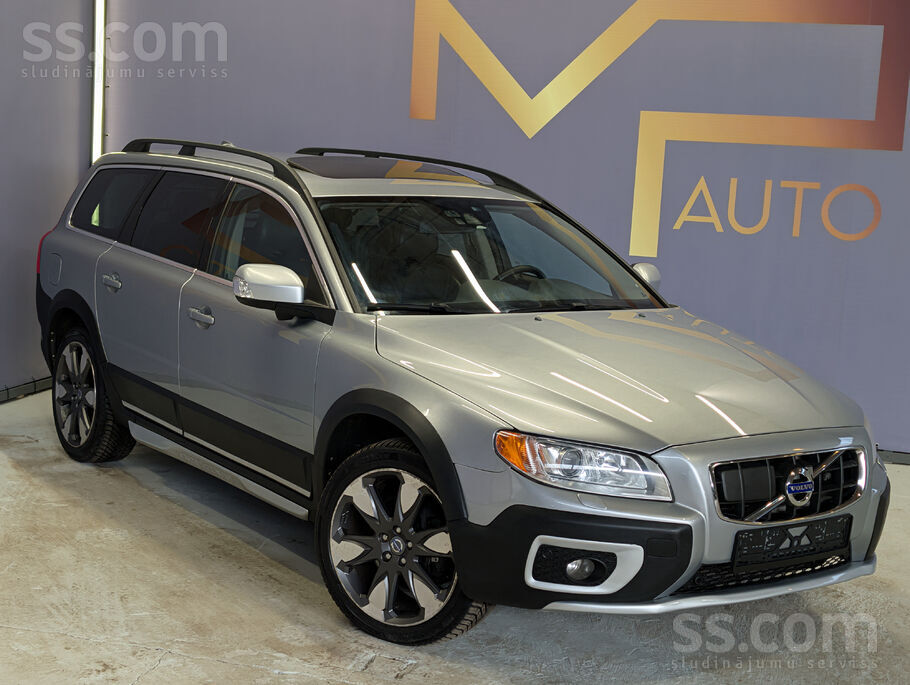Volvo Electric Silver Metallic. Limited Edition. Summum.