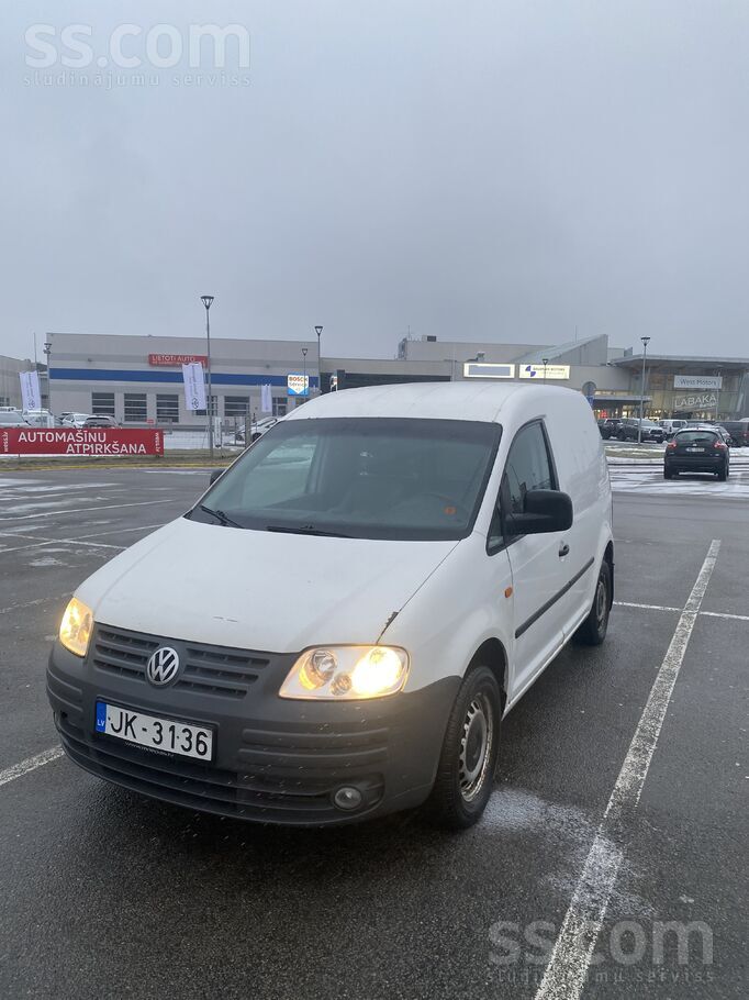 Volkswagen Pārdodu divvietīgu kravas furgonu ar 2.0 dīzeļmoto