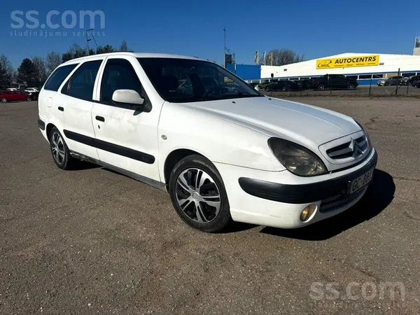 Citroen Auto ar slimības lapu. Tiko uzlikts jauns sajūgs. 