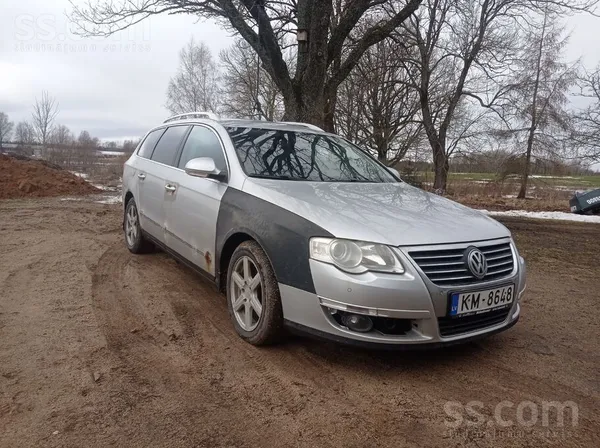 Volkswagen Pārdodu rezeves daļām .