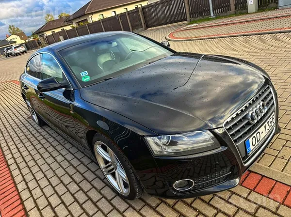 Audi Atgazes pēc vecajiem standartiem.