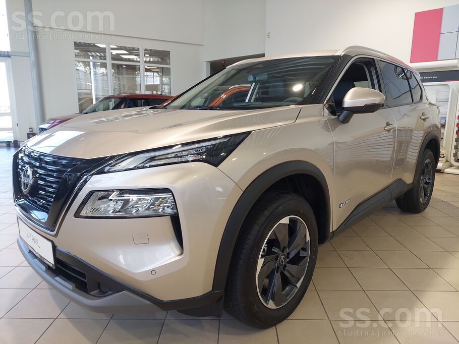 Jauns Nissan X-Trail e-4orce, hibrīds, 4Wd, komplektācija N-Connecta, Tech P
