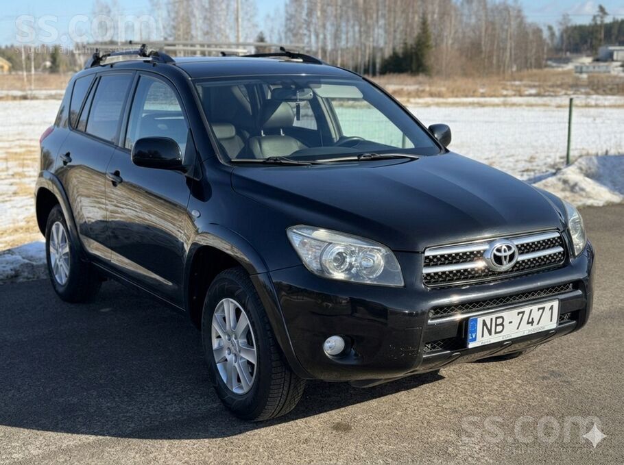 Toyota Pārdodu Toyota Rav4 4x4, ar 2.2 dīzeļa dzinēju un 