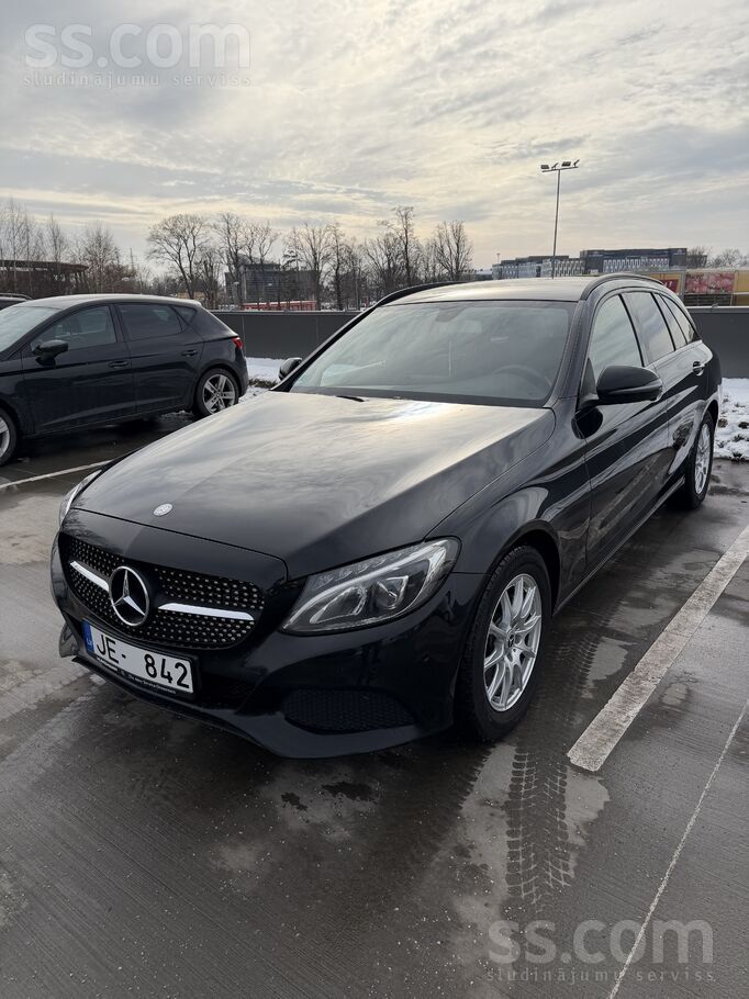 Pārdodu automašīnu Mercedes Benz C200, 2016.gada, 1.6 dīzelis, auto teicamā