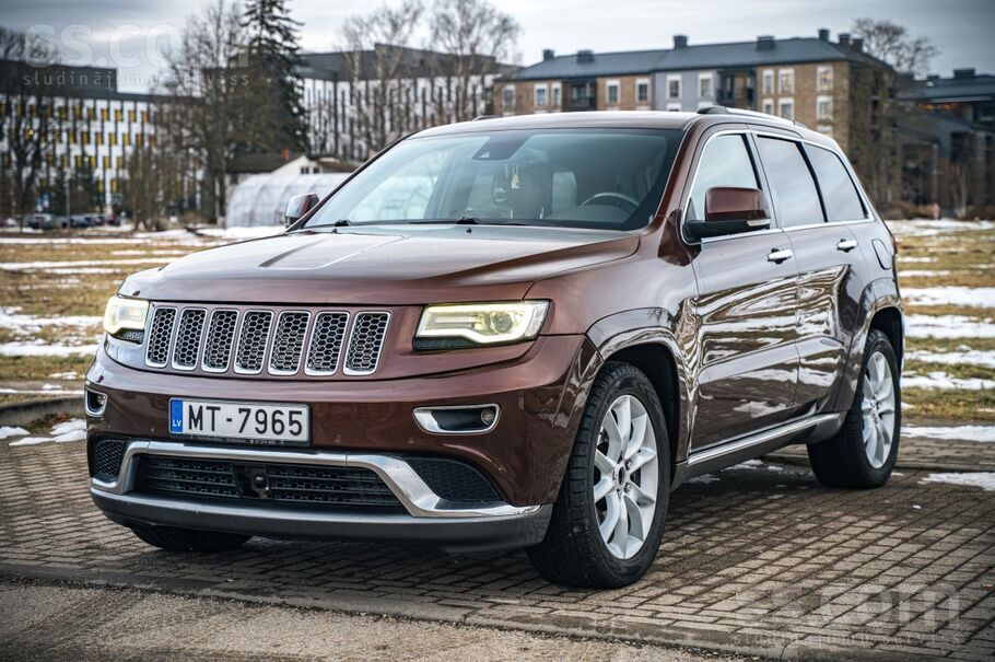 Pārdod Jeep Grand Cherokee 3.0 dīzelis, 184 kw, 4x4, Summit, automātiskā Ātr