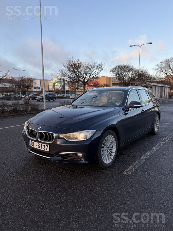 BMW Auto labā stāvoklī.