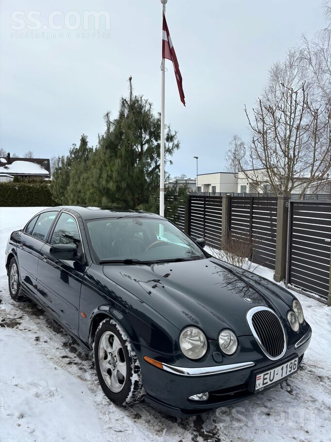 Jaguar Pārdodu koptu Jaguar S-Type bagātā komplektācijā. 