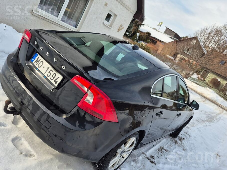 Volvo LV viens īpašnieks. TA izieta bez aizrādījumiem. T