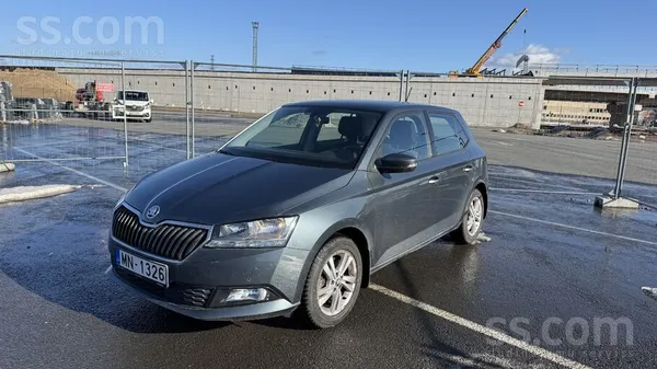 Skoda Uzņēmums pārod Škoda Octavia. 