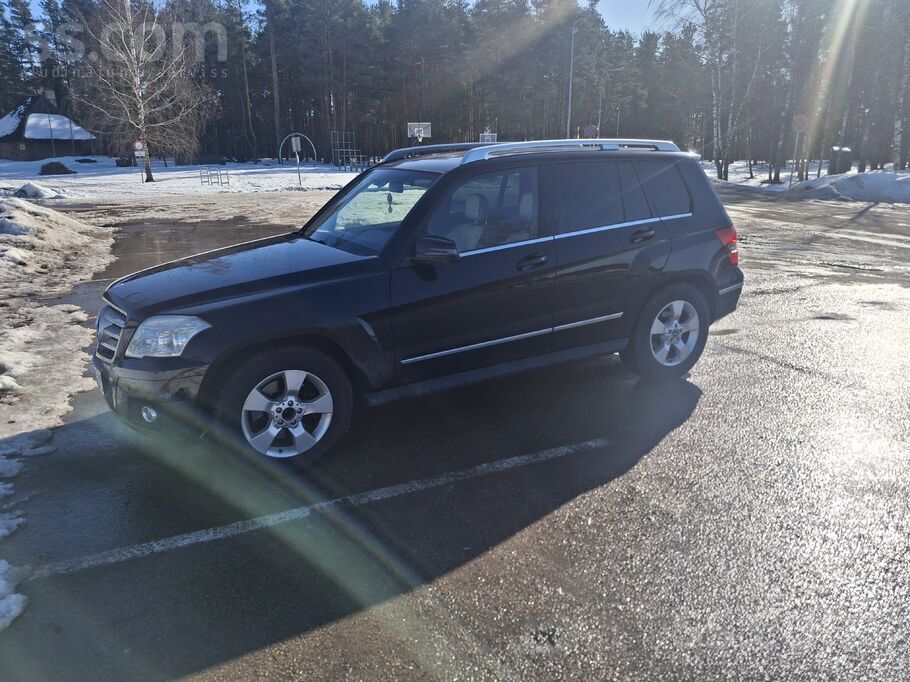 Pārdodu mersi, viss strādā, ķēde mainīta 25tkst atpakaļ, viss mainīts laicīg