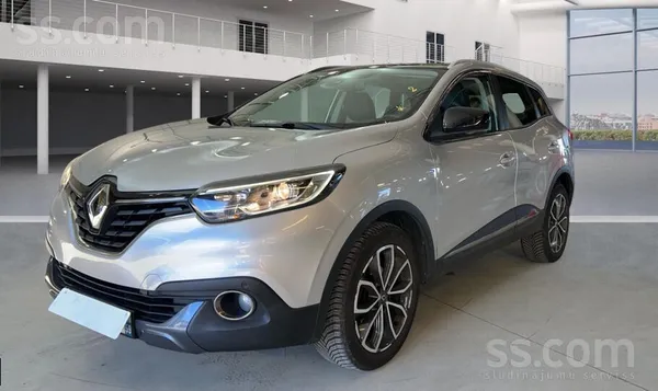 Renault Garantija. Carvertical. Tira vesture. Komplektācij