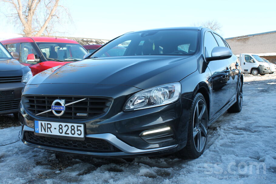 Volvo Авто в отличном состоянии, сделано полное обслужив