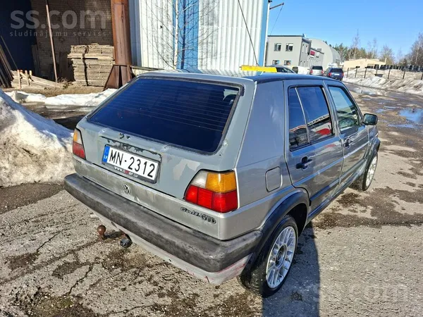 Volkswagen Labs golf 2 1.6 Gtd ar interkūleri, apakša nav sap