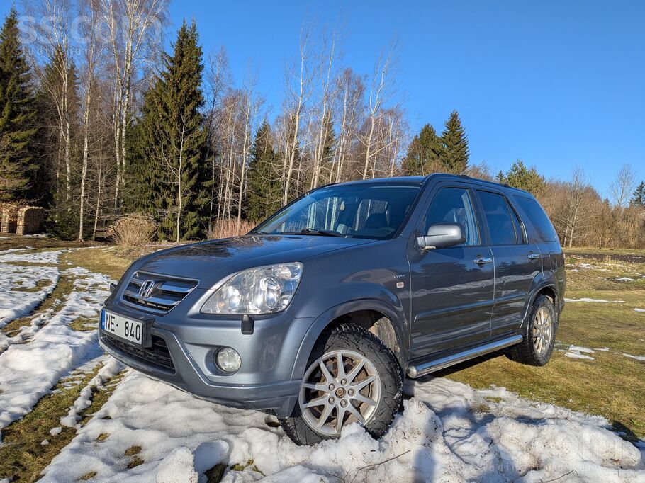 Honda Komfortabs, ietilpīgs apvidus auto labā stāvoklī. 